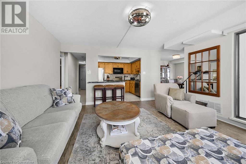 Photo 8 of 6 Village Green Boulevard Unit 604, Hamilton ON