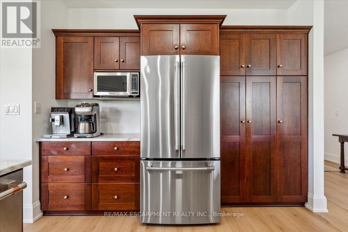 Photo 10 of 5252 Greenlane Road, Lincoln ON