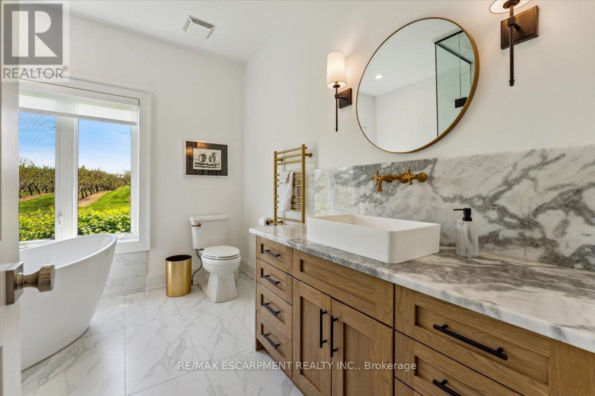 Photo 16 of 5252 Greenlane Road, Lincoln ON