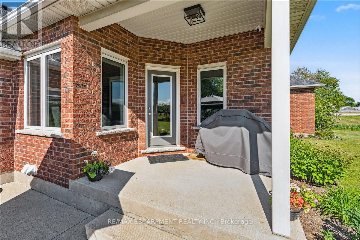 Photo 32 of 5252 Greenlane Road, Lincoln ON