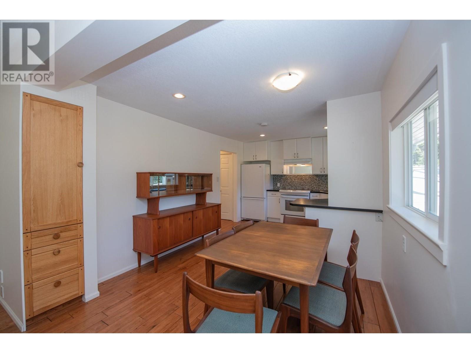  4091 10 Avenue Southeast, Salmon Arm