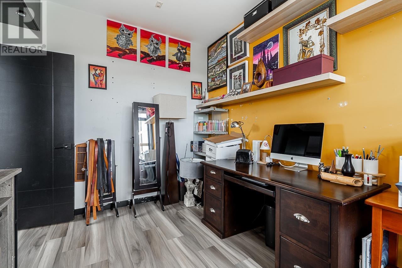 306 288 HAMPTON STREET, New Westminster