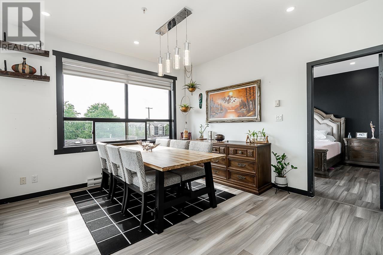 306 288 HAMPTON STREET, New Westminster