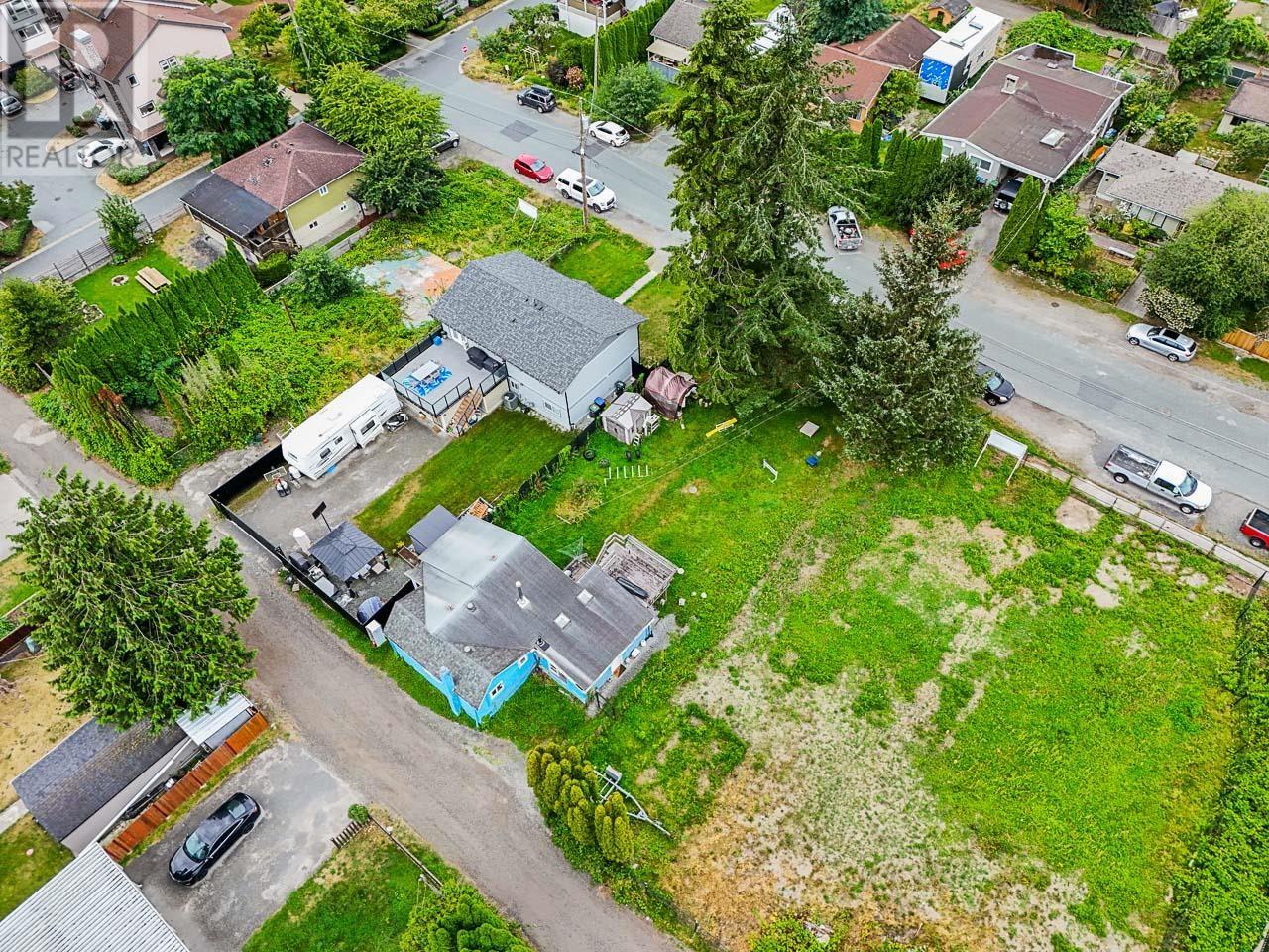 37956 FOURTH AVENUE, Squamish