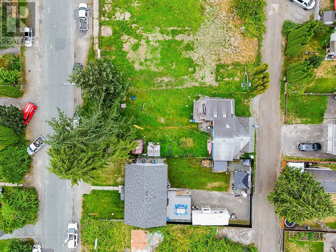 37956 FOURTH AVENUE, Squamish