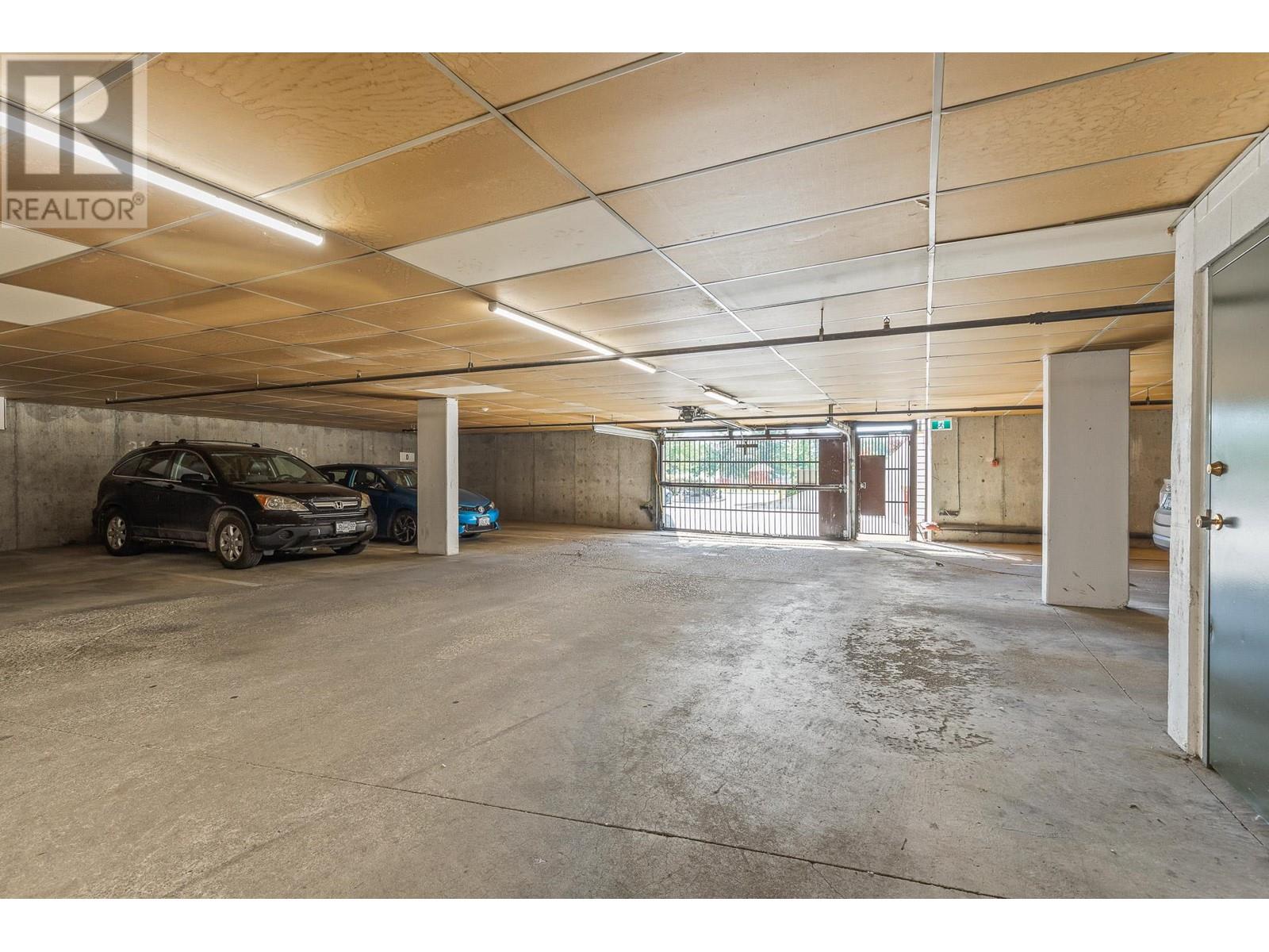 304 395 Franklyn Road, Kelowna