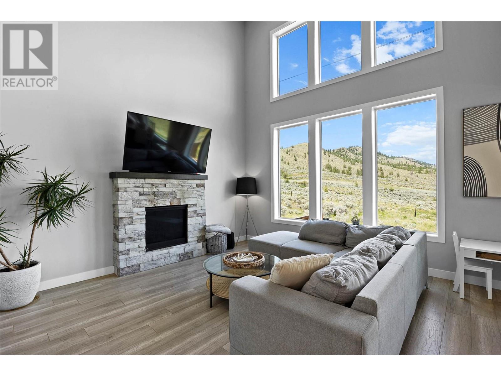 Photo 13 of 2281 Saddleback Drive, Kamloops BC