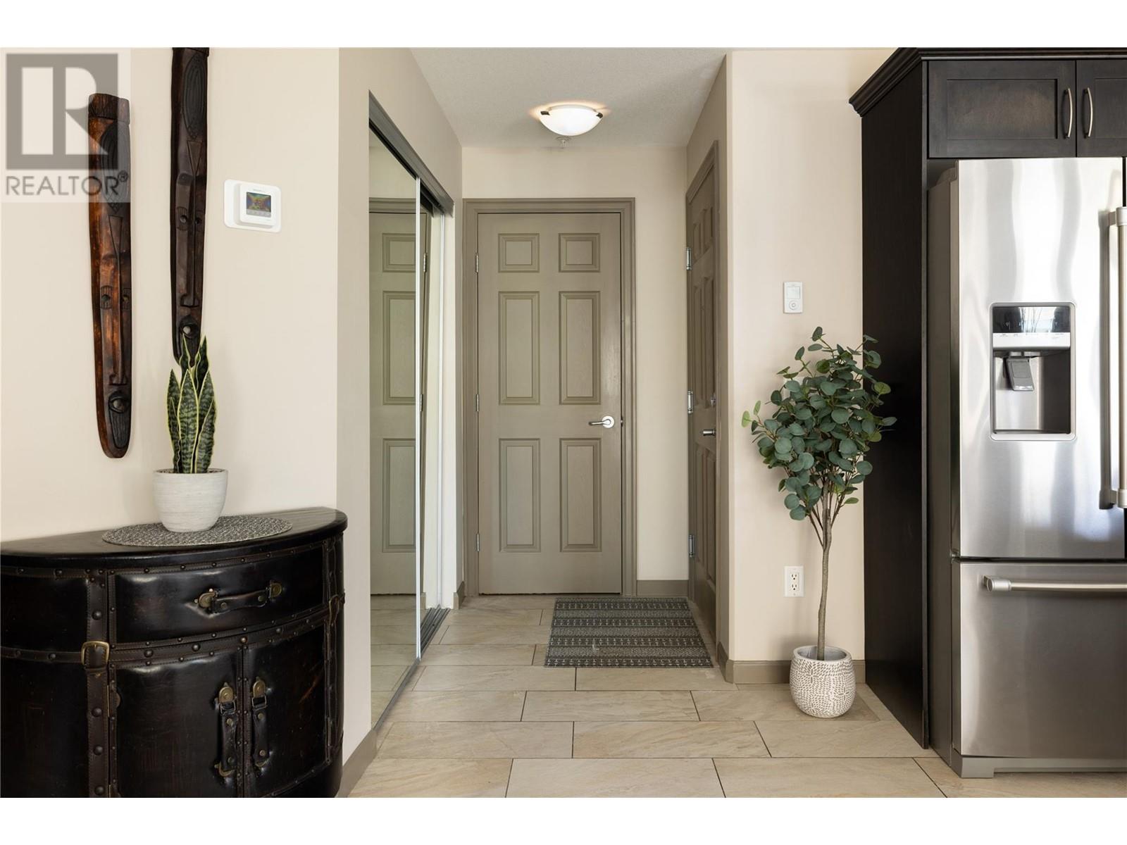 205 3589 Skaha Lake Road, Penticton