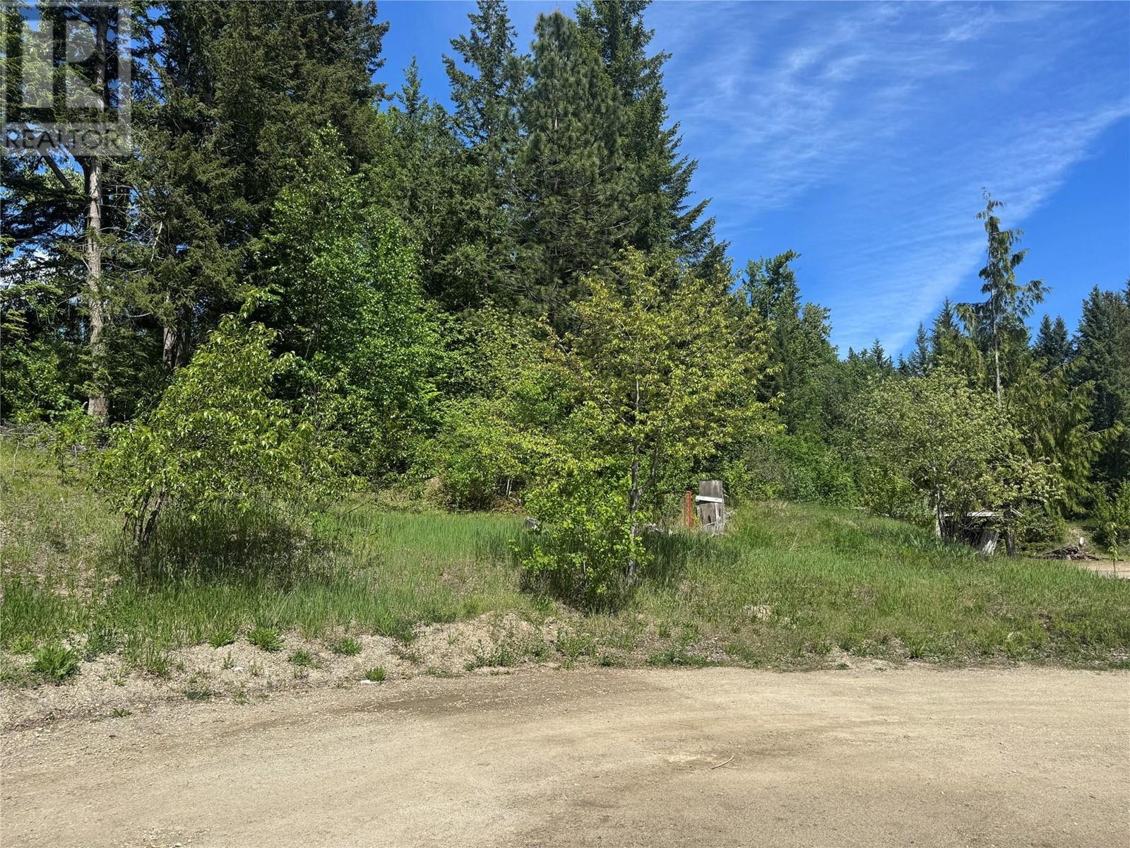 Photo 1 of 4981 5 Avenue Sw, Salmon Arm BC