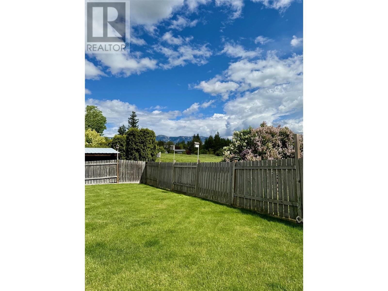 307 Dugan Street, Creston