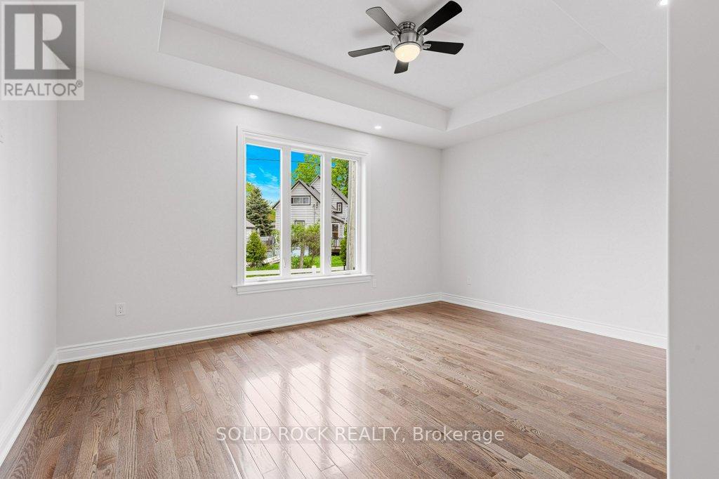 Photo 23 of 30 Lakeview Drive, South Dundas ON