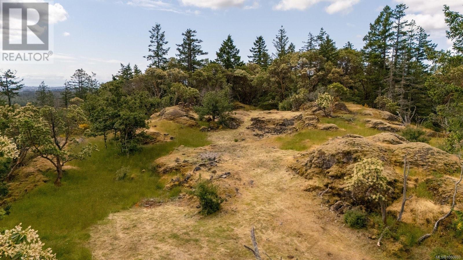  140 Petworth Drive, Saanich