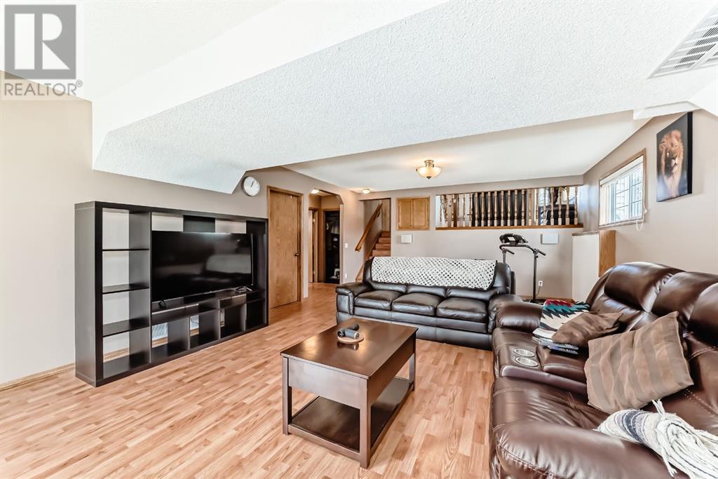Single Family House Bi-level for Sale in  Harvest Hills Drive NE Harvest Hills Calgary 