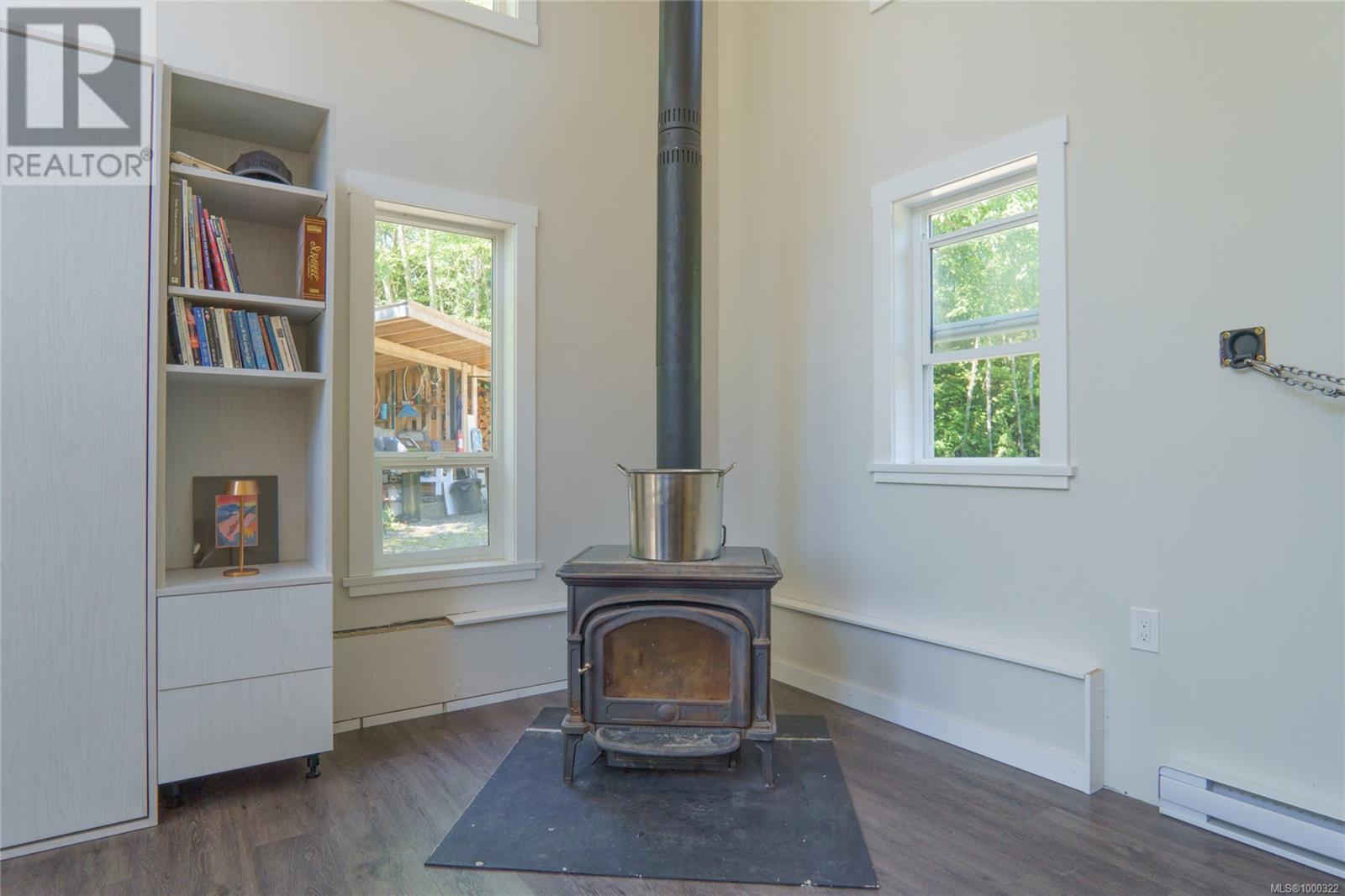 1145 Seventh Ave, Ucluelet