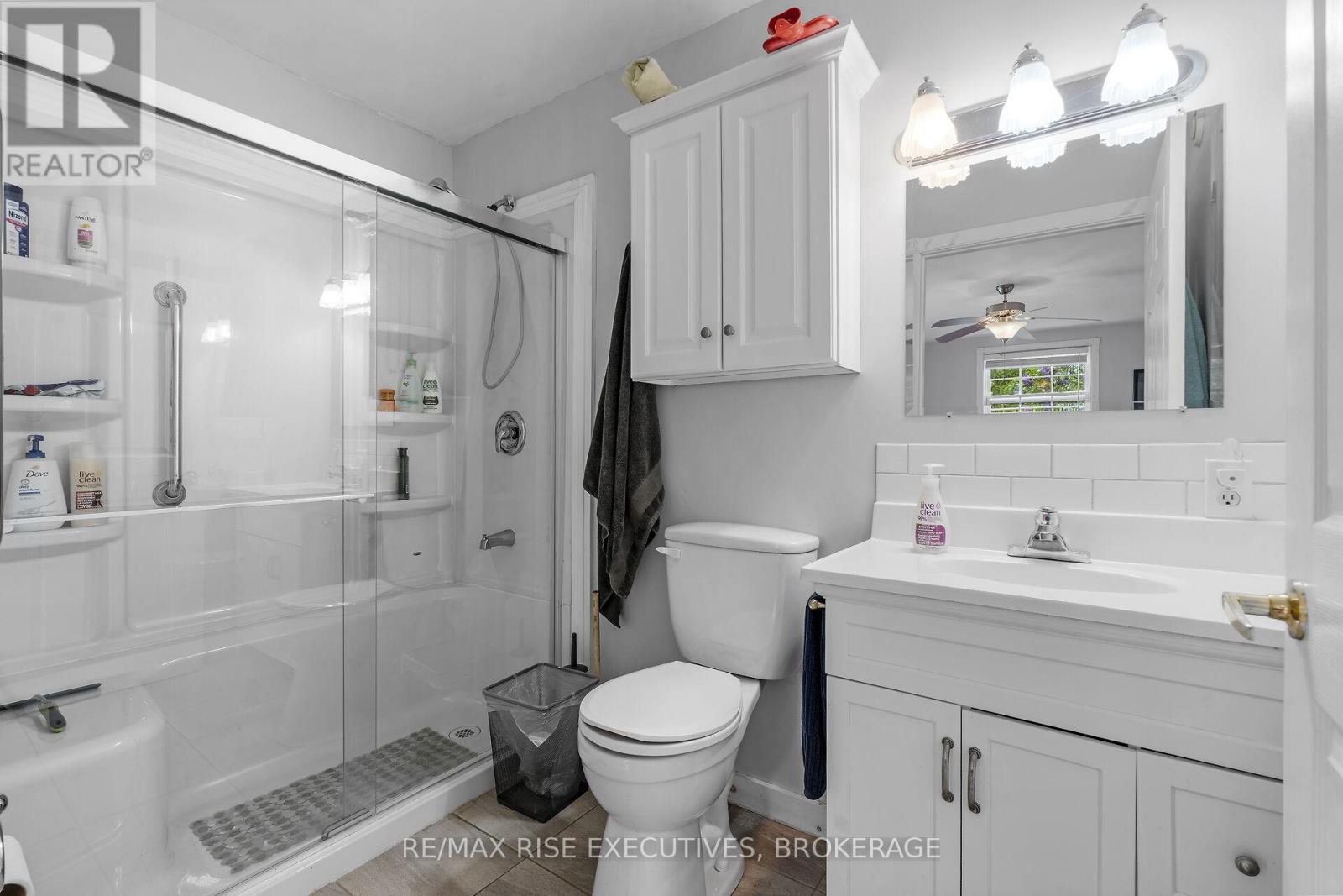 Photo 17 of 2329 Harlem Road, Rideau Lakes ON