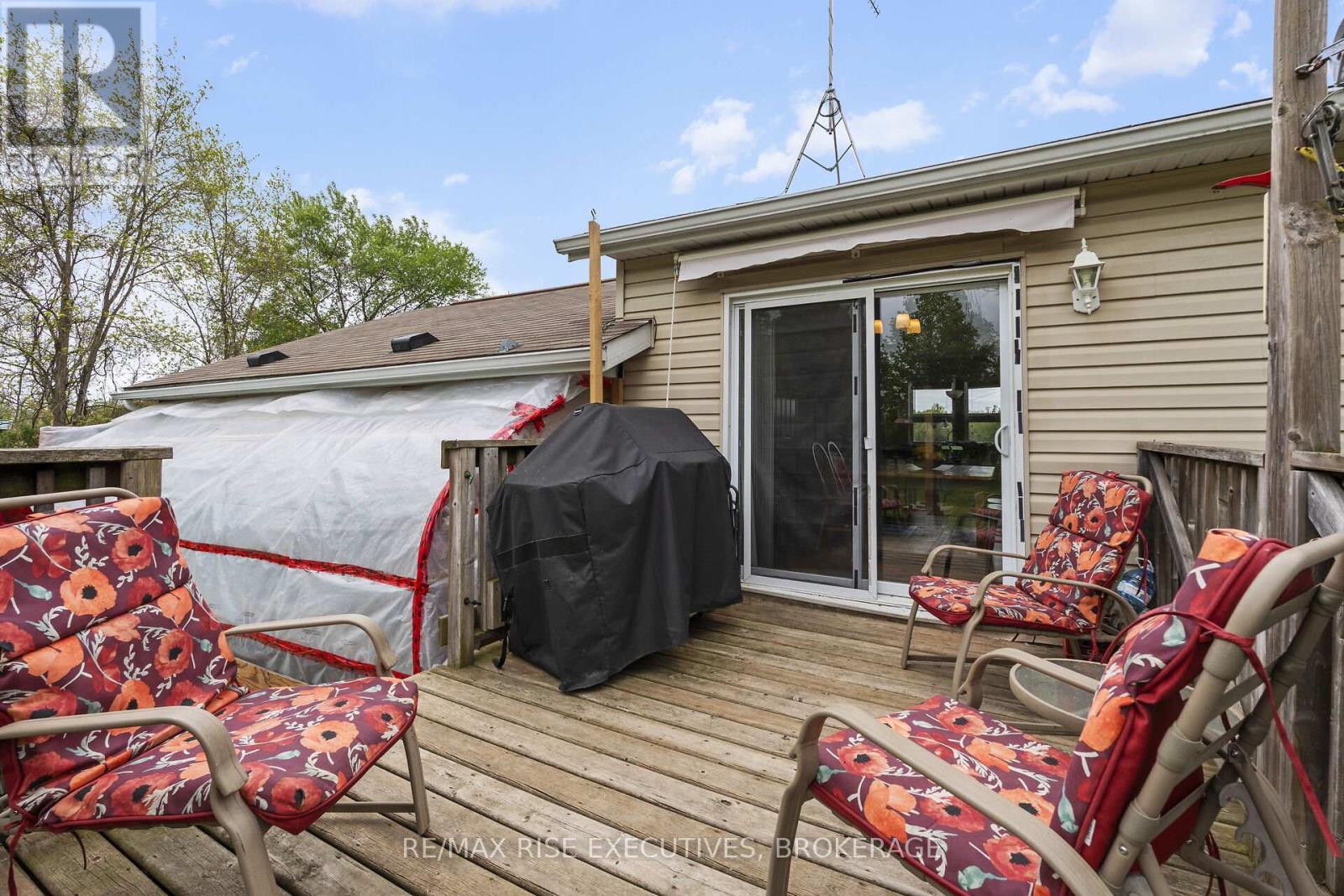Photo 27 of 2329 Harlem Road, Rideau Lakes ON