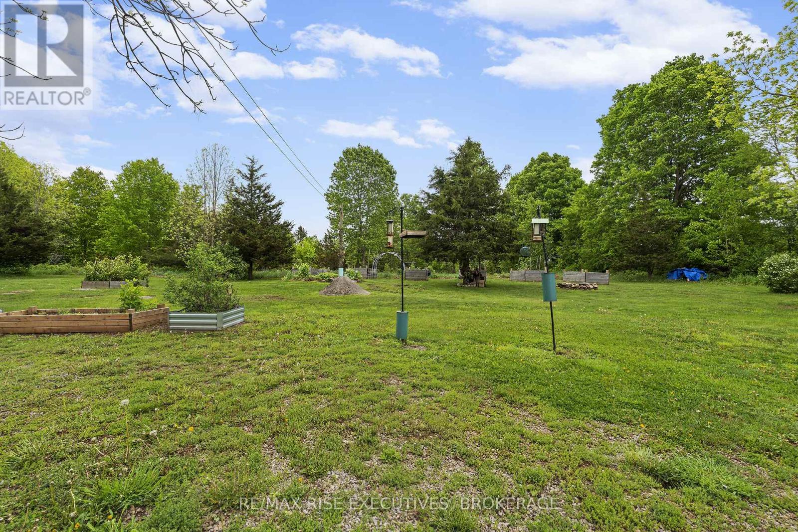Photo 28 of 2329 Harlem Road, Rideau Lakes ON