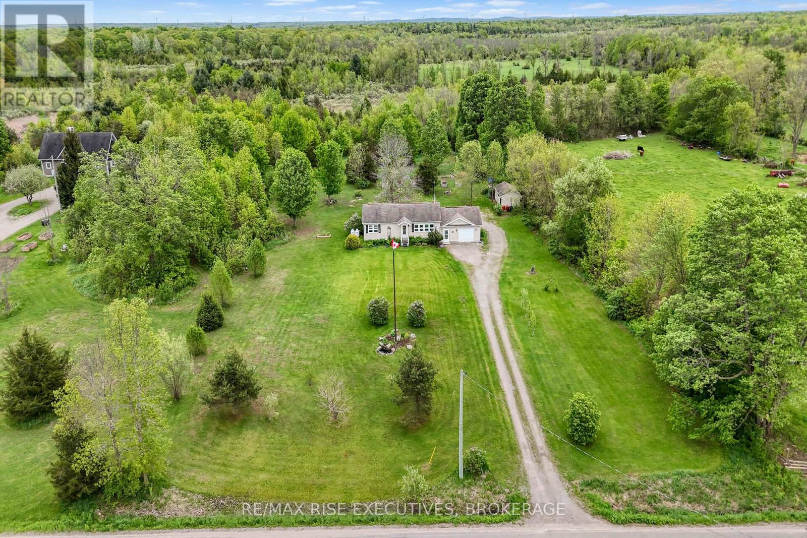 Photo 32 of 2329 Harlem Road, Rideau Lakes ON