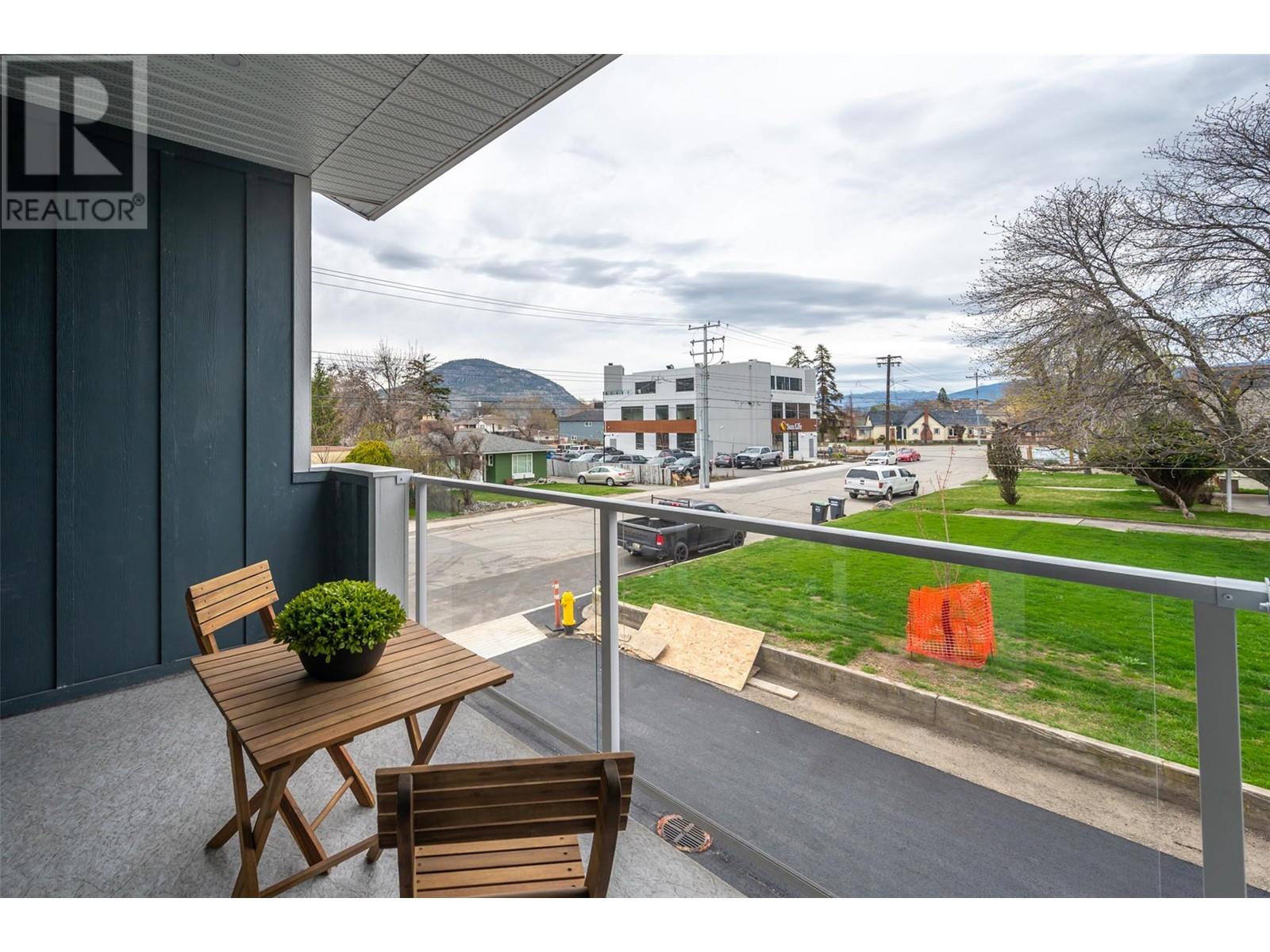 104 770 Argyle Street, Penticton