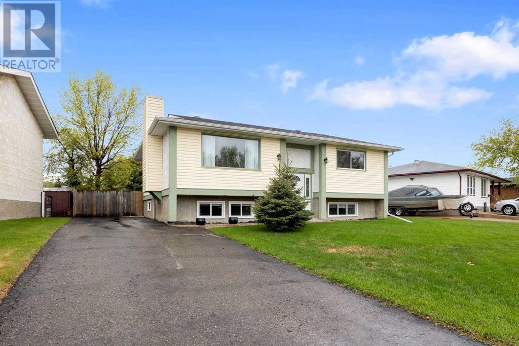 322 Hillcrest Drive, Fort McMurray, Alberta