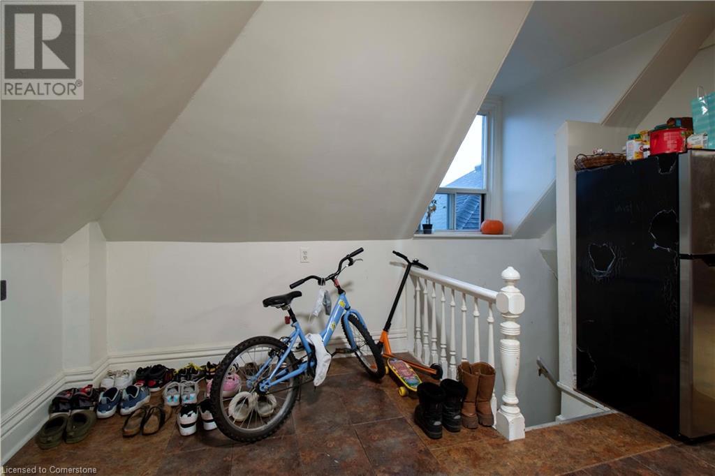 Photo 22 of 417 King Street W, Hamilton ON