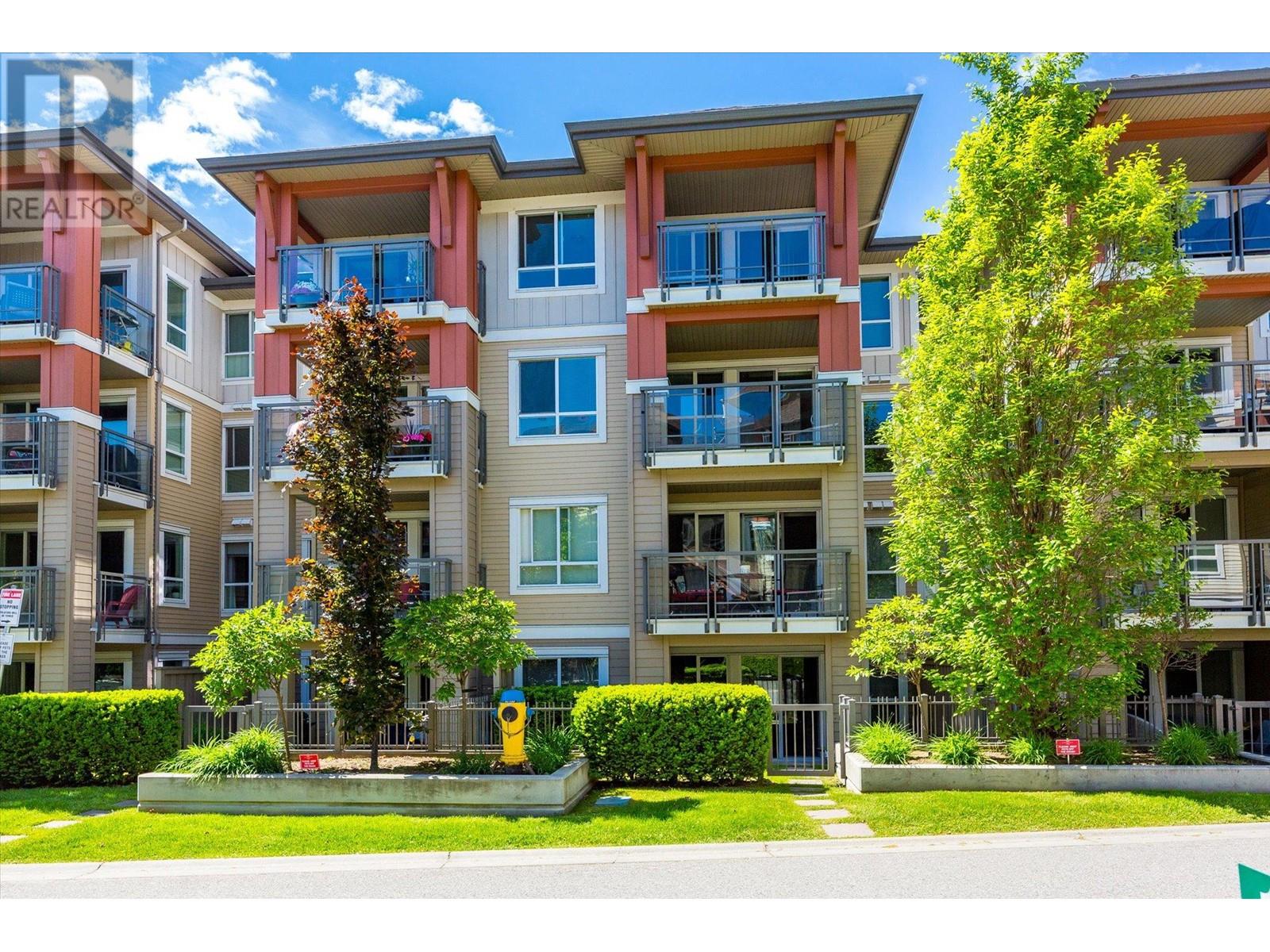 319 1083 Sunset Drive, Kelowna