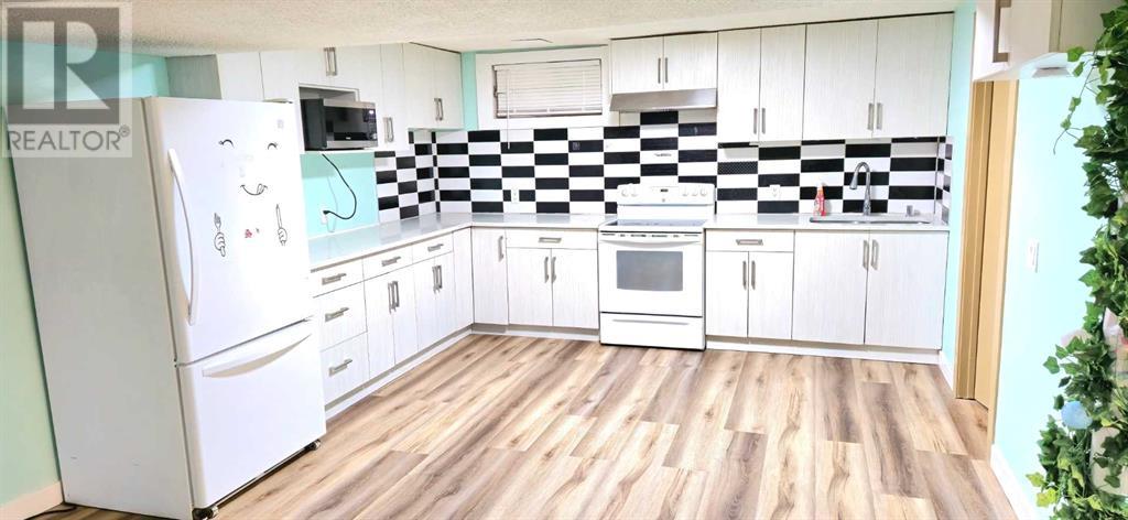 Single Family House Bi-level for Sale in   Street NE Whitehorn Calgary 