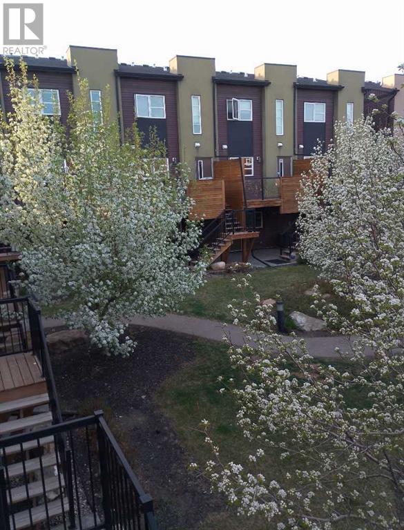 Single Family House for Sale in  Covecreek Circle NE Coventry Hills Calgary 