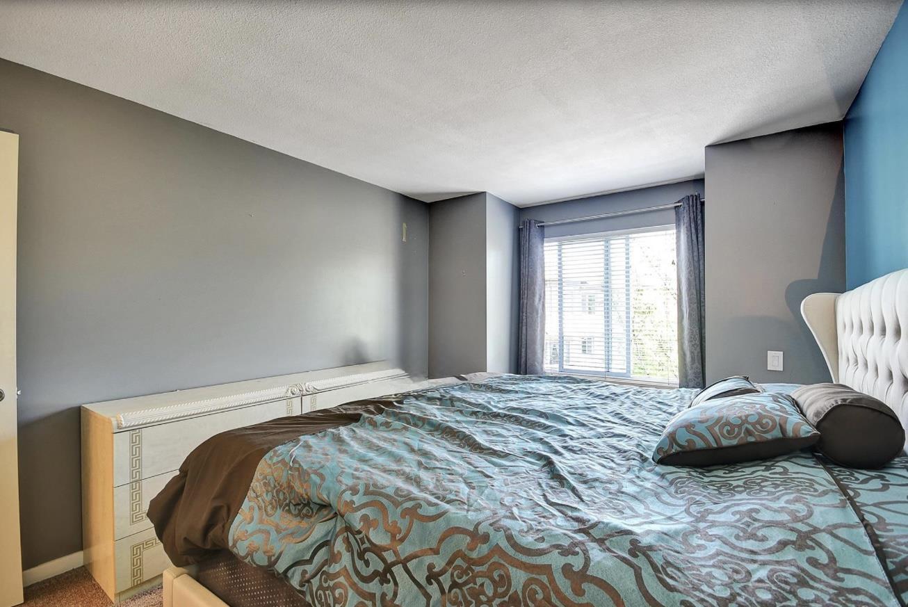 Photo 18 of 49 18701 66 Avenue, Surrey BC