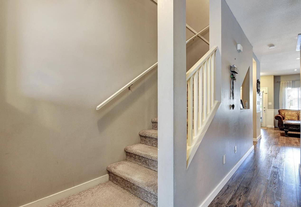 Photo 15 of 49 18701 66 Avenue, Surrey BC