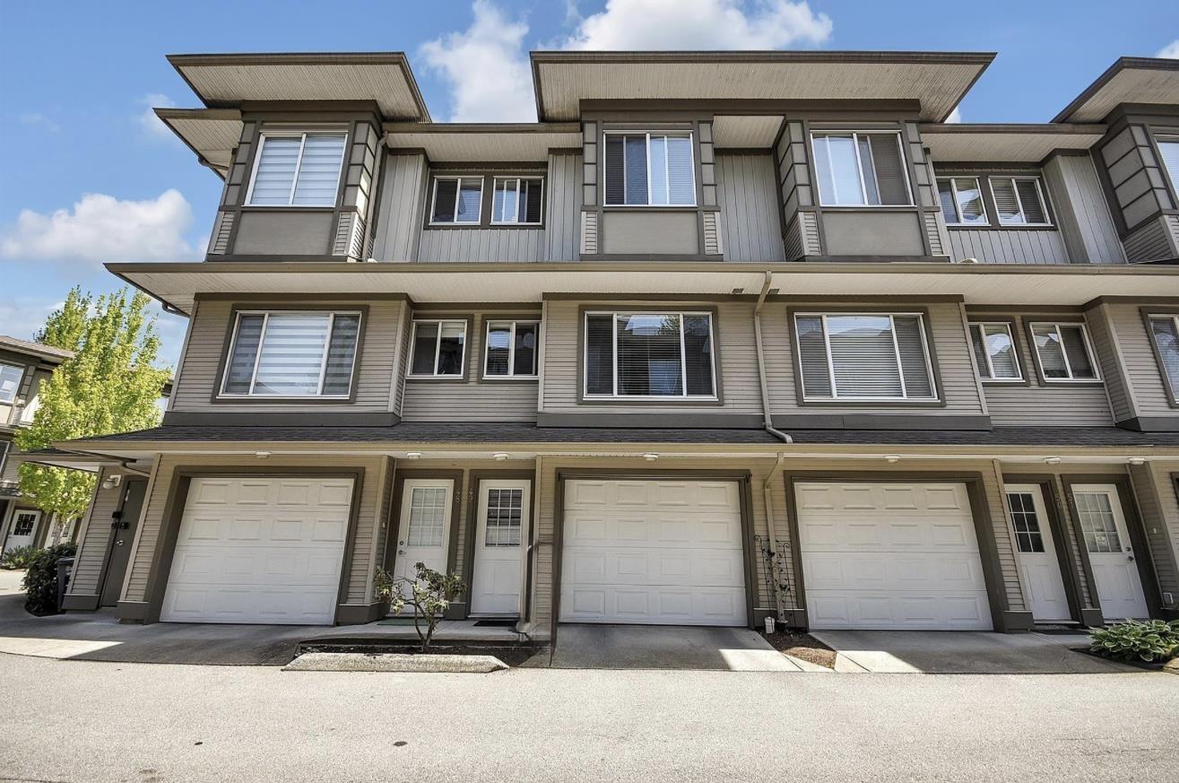 Photo 27 of 49 18701 66 Avenue, Surrey BC