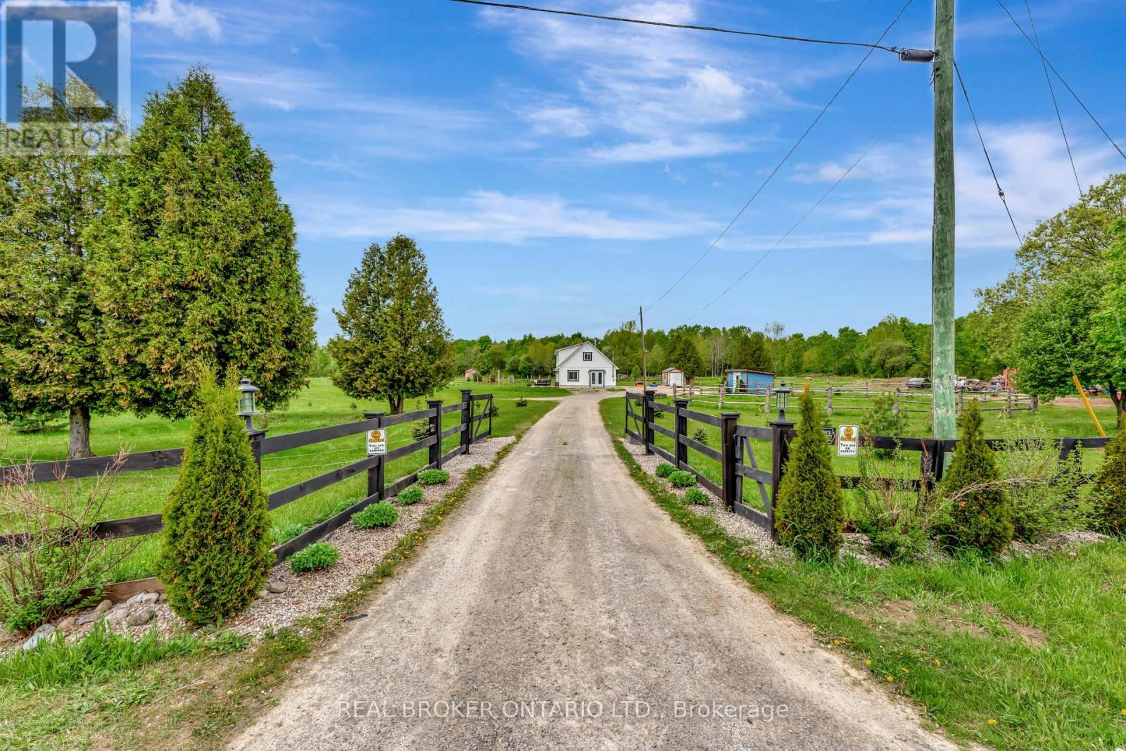 Photo 1 of 174 County 1 Road, Elizabethtownkitley ON