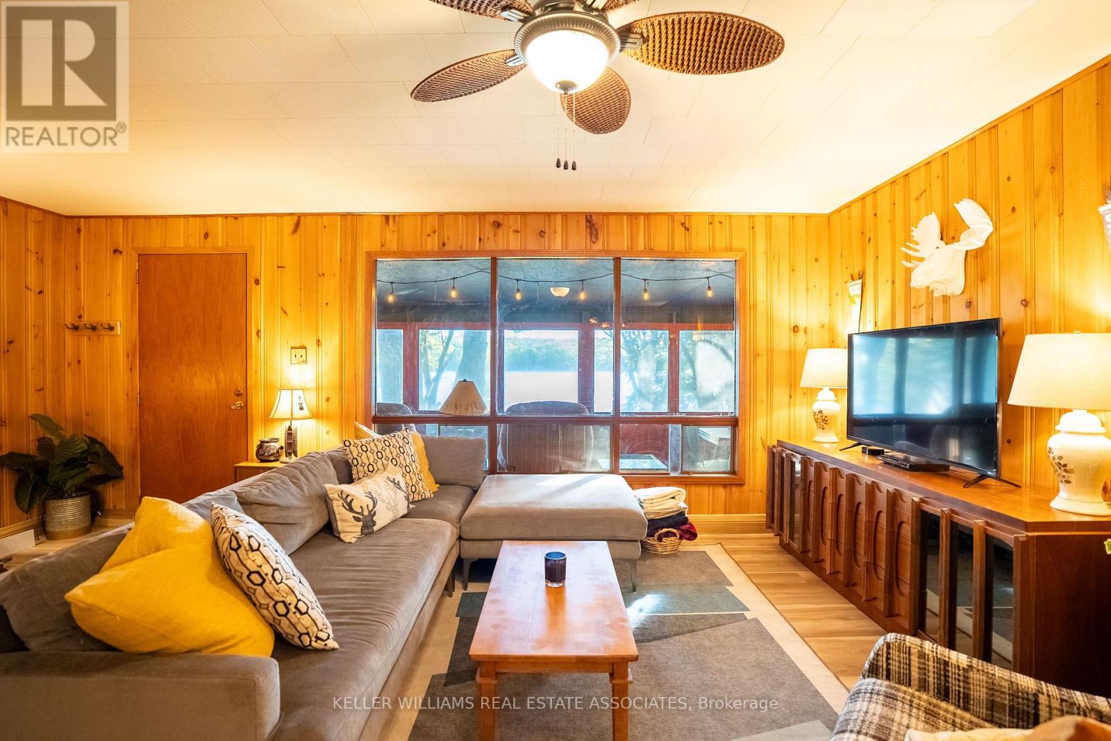 Photo 15 of 1052 Hammond Road, Lake Of Bays ON