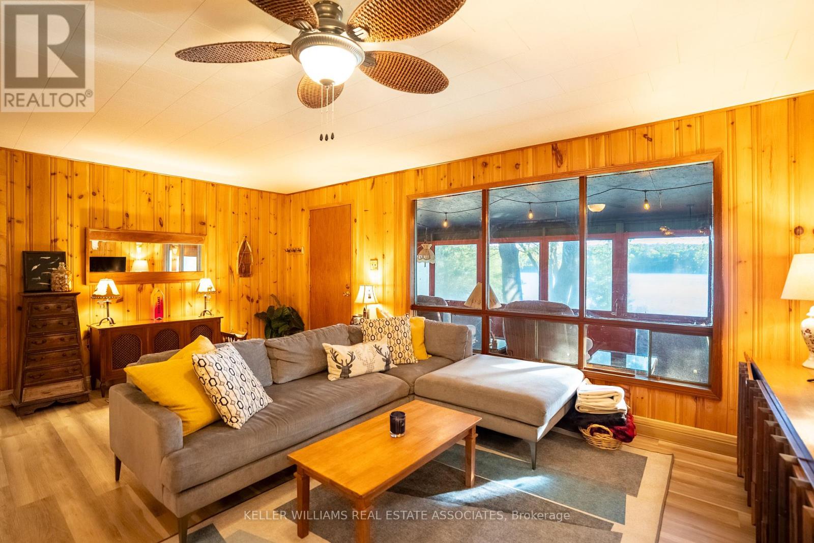 Photo 16 of 1052 Hammond Road, Lake Of Bays ON