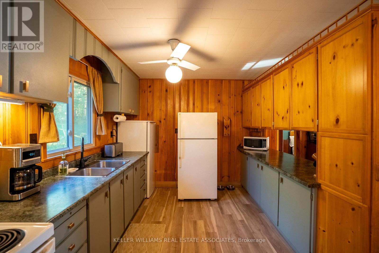 Photo 19 of 1052 Hammond Road, Lake Of Bays ON