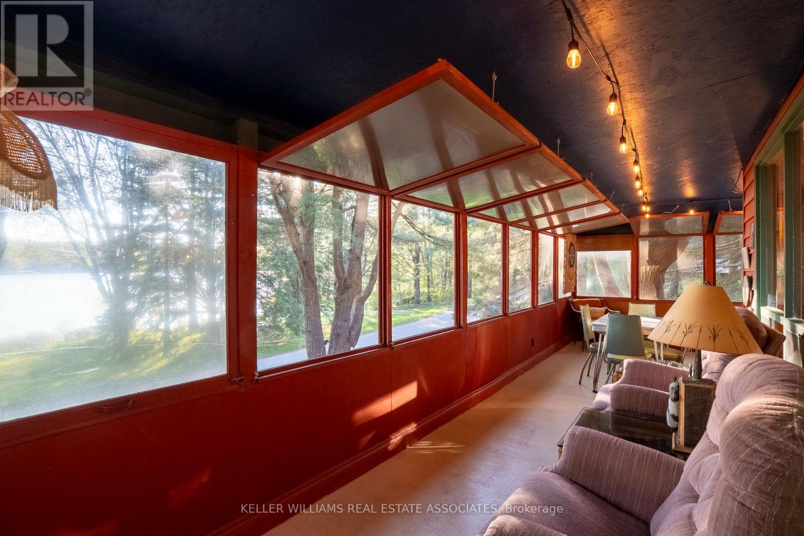 Photo 5 of 1052 Hammond Road, Lake Of Bays ON