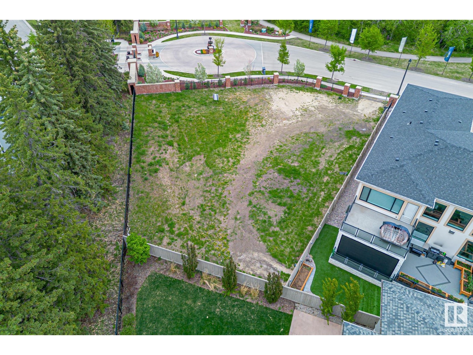 Photo 16 of 22 3466 Keswick Bv Sw, Edmonton AB