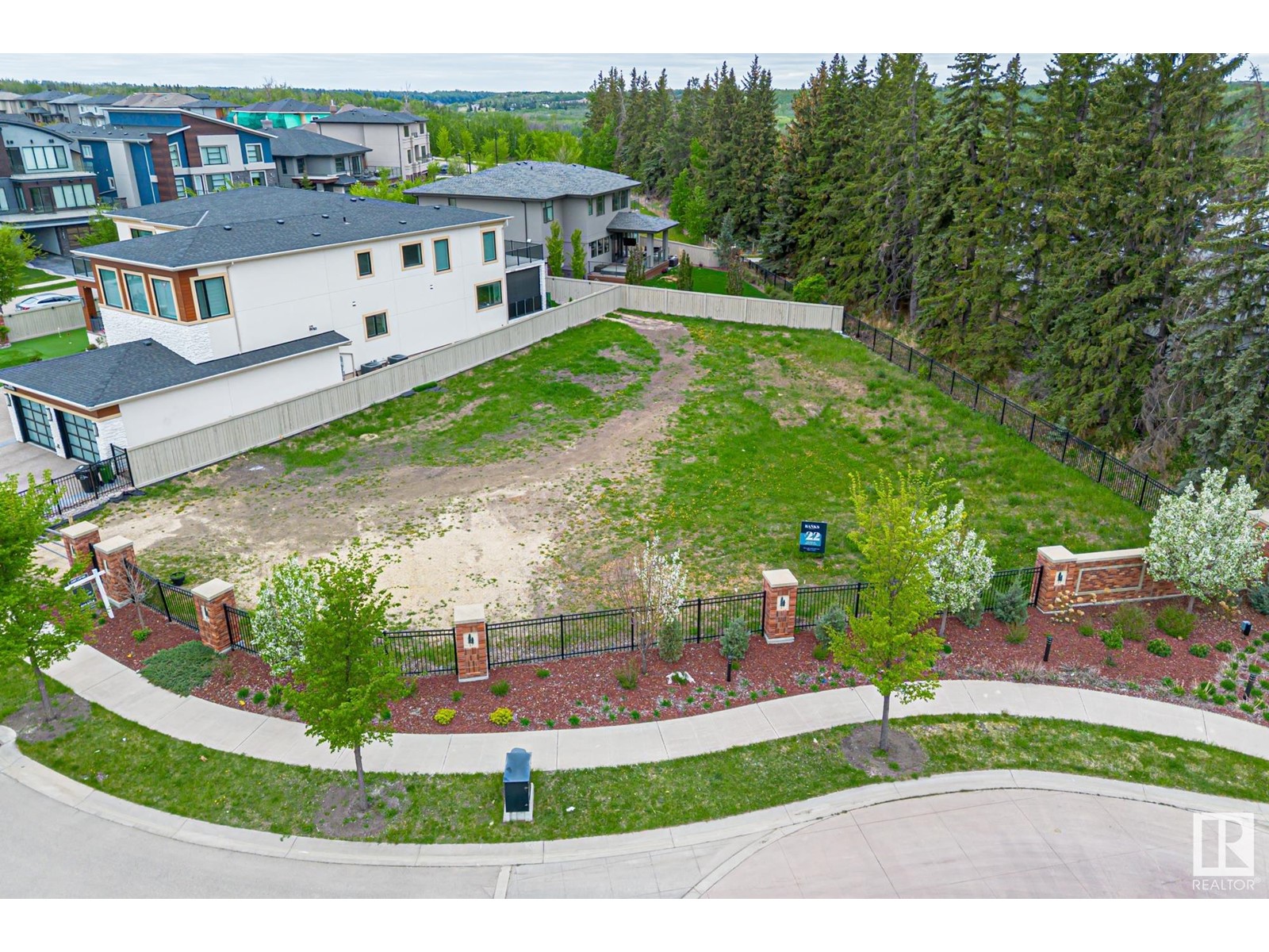 Photo 5 of 22 3466 Keswick Bv Sw, Edmonton AB
