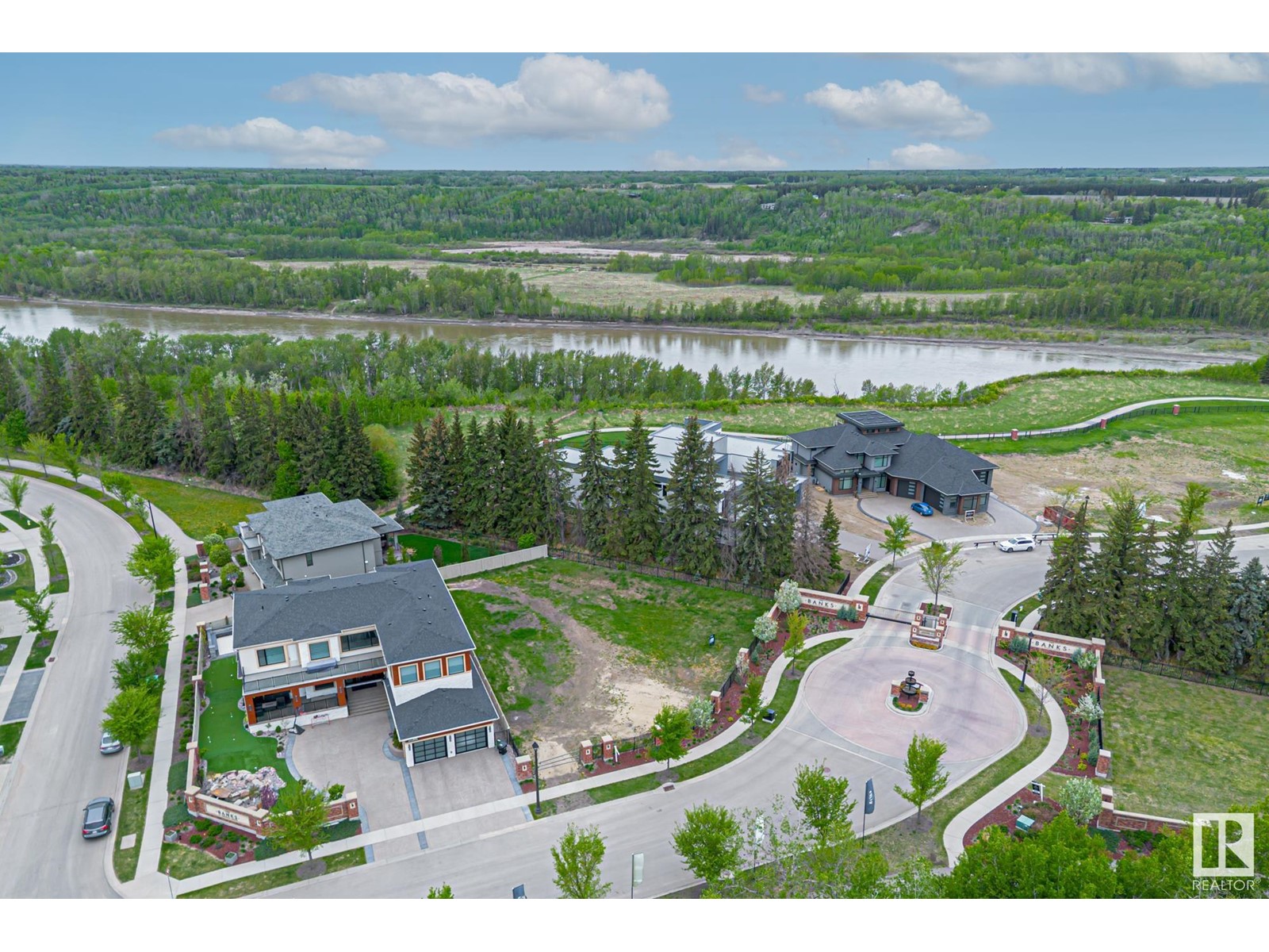 Photo 7 of 22 3466 Keswick Bv Sw, Edmonton AB