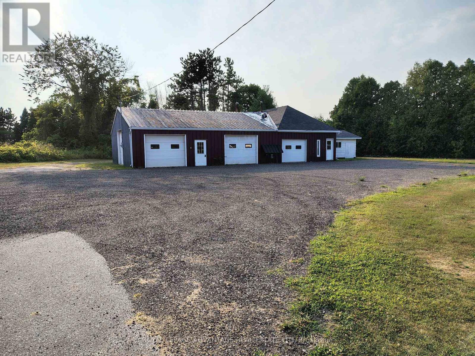 Photo 3 of 438 County 29 Road, Rideau Lakes ON