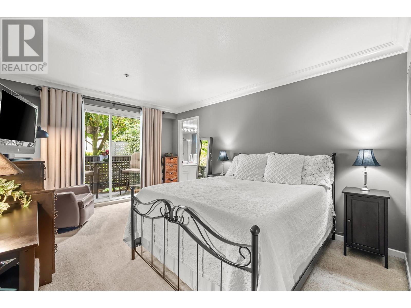 106 19121 FORD ROAD, Pitt Meadows real estate listing R3006025