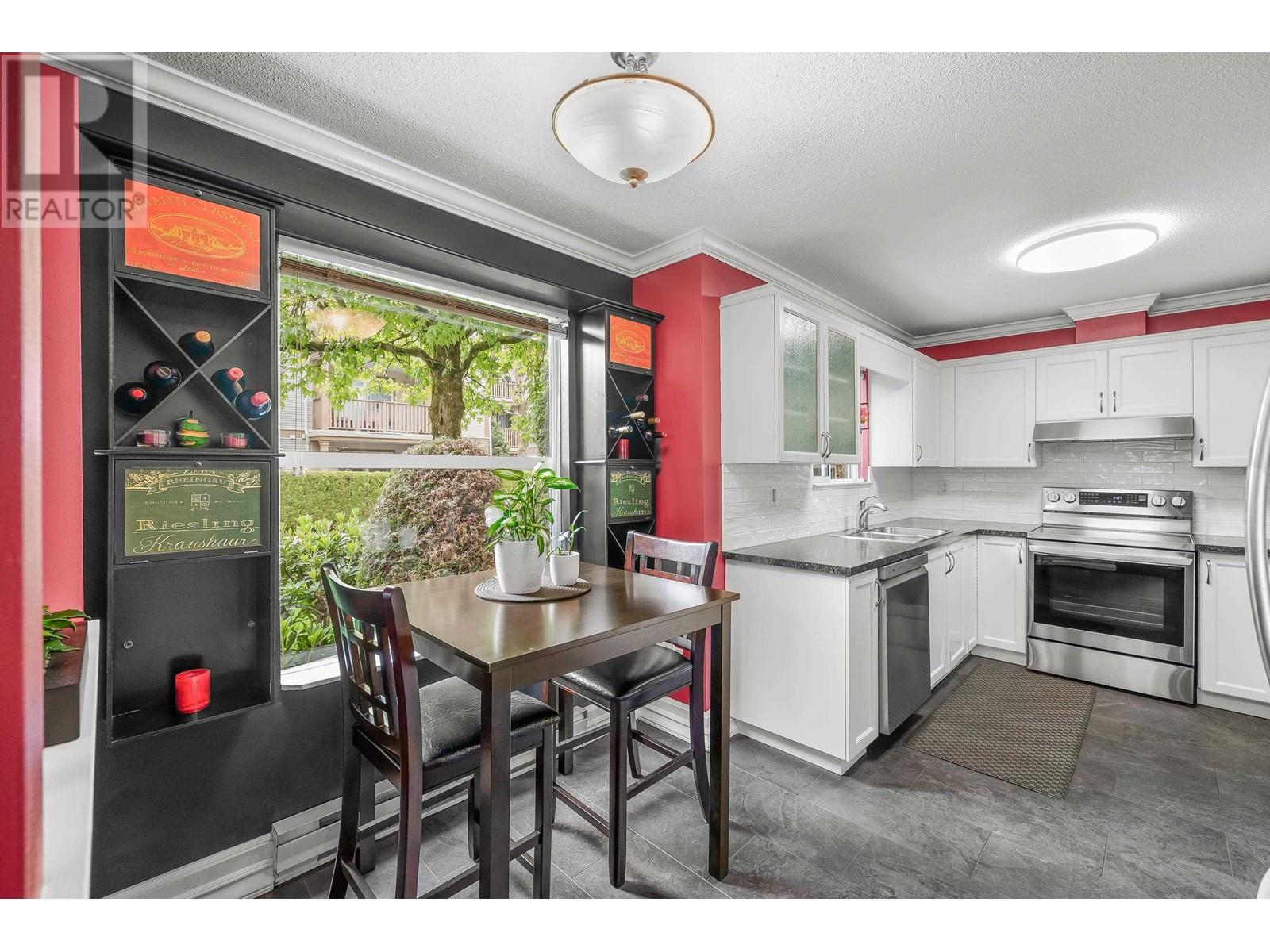 106 19121 FORD ROAD, Pitt Meadows real estate listing R3006025