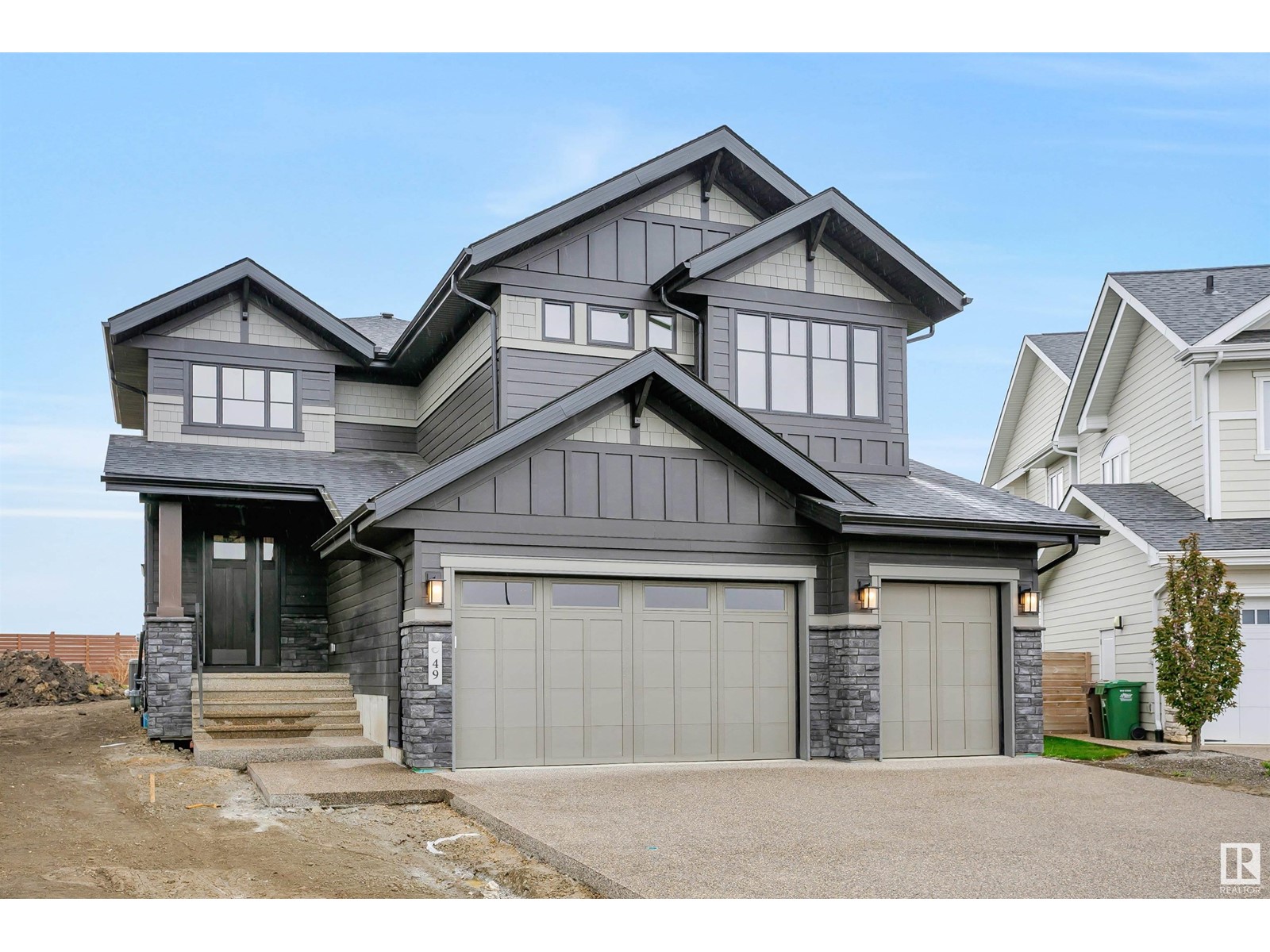49 JUBILATION DR, St. Albert