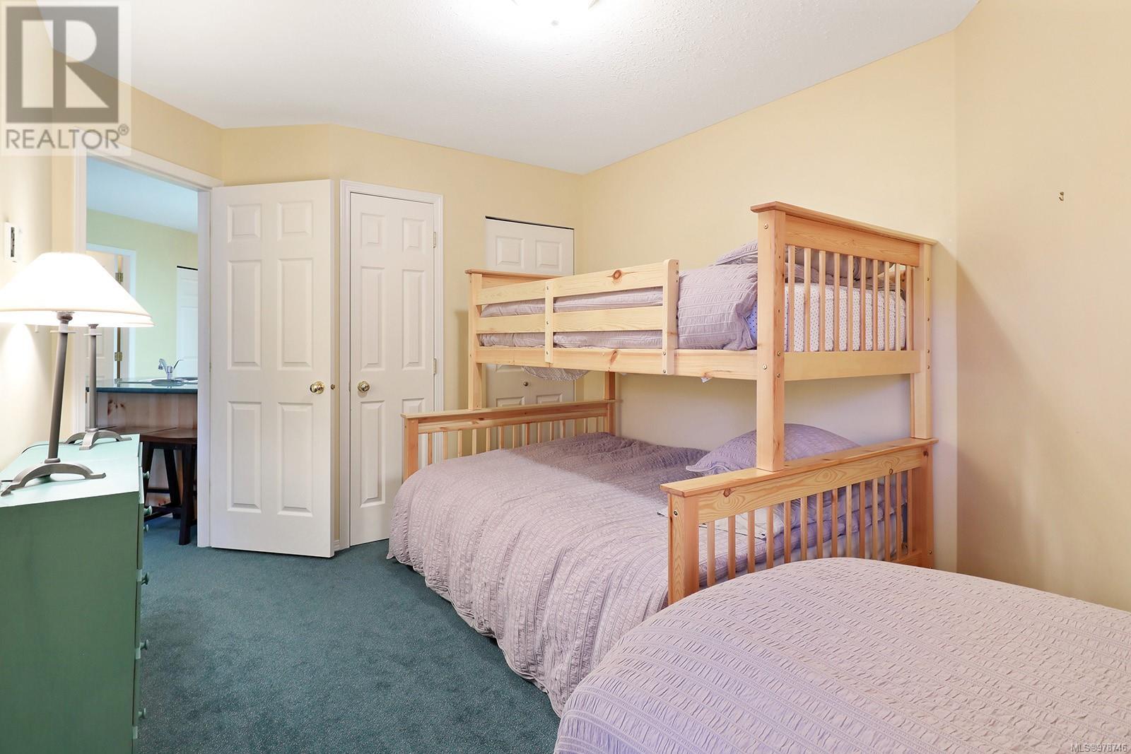 111 1320 Henry Rd, Courtenay real estate listing 978746