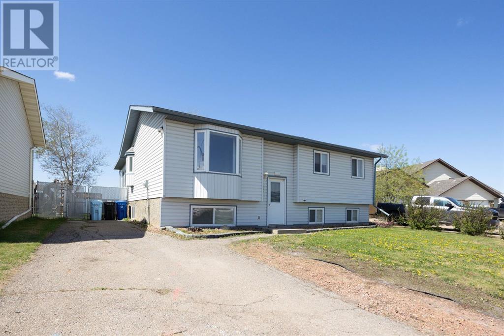 173 Oaks Crescent, Fort McMurray, Alberta