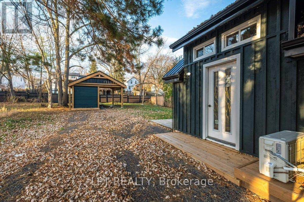 Photo 5 of 311 Thomas Street, Deseronto ON