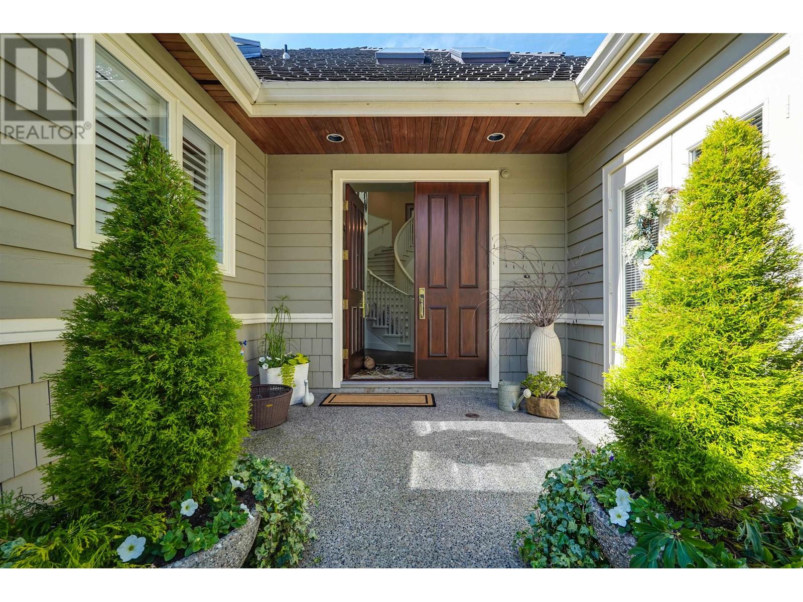 #332-6505 3 Avenue, Delta