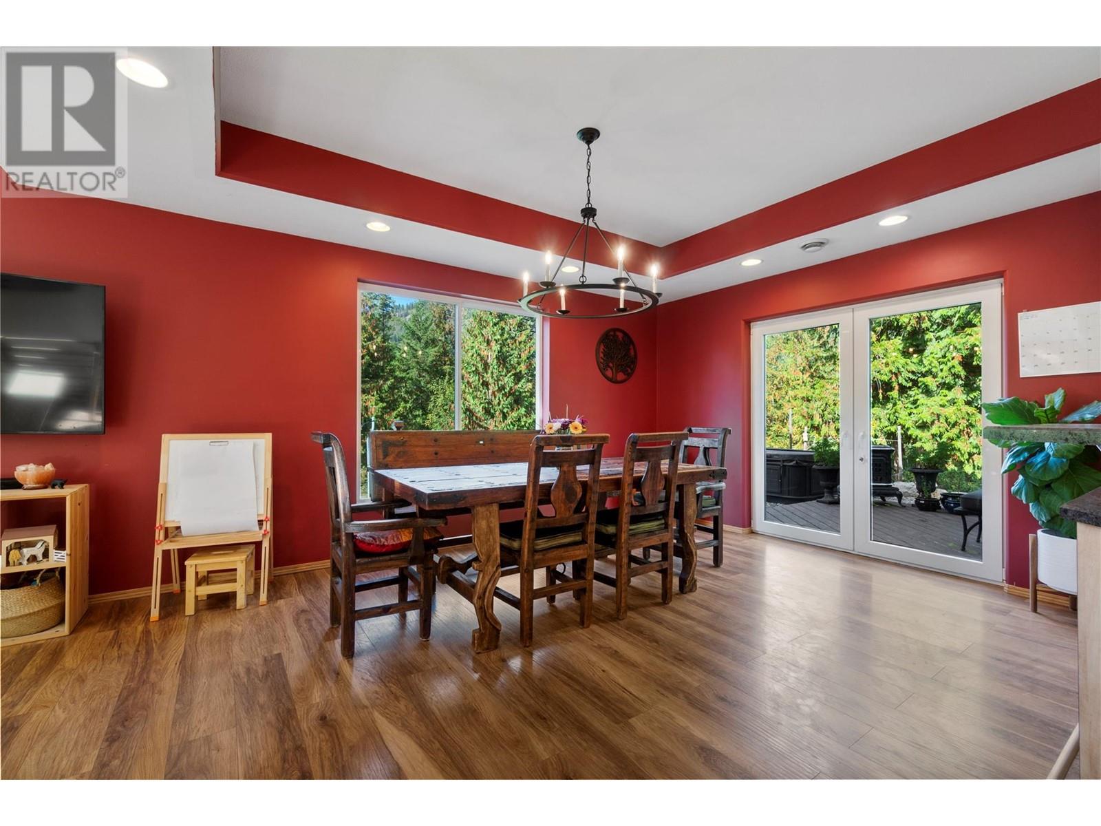  1534 Recline Ridge Road, Tappen