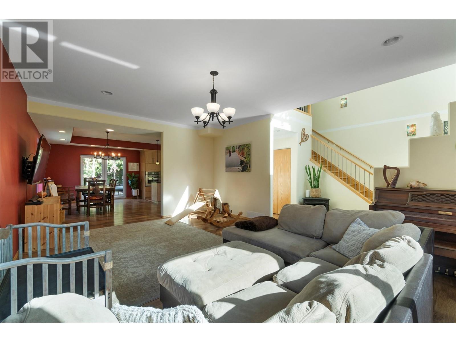  1534 Recline Ridge Road, Tappen