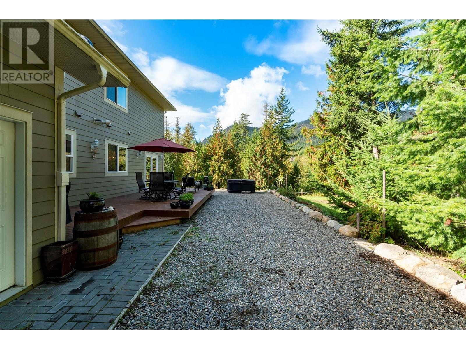  1534 Recline Ridge Road, Tappen